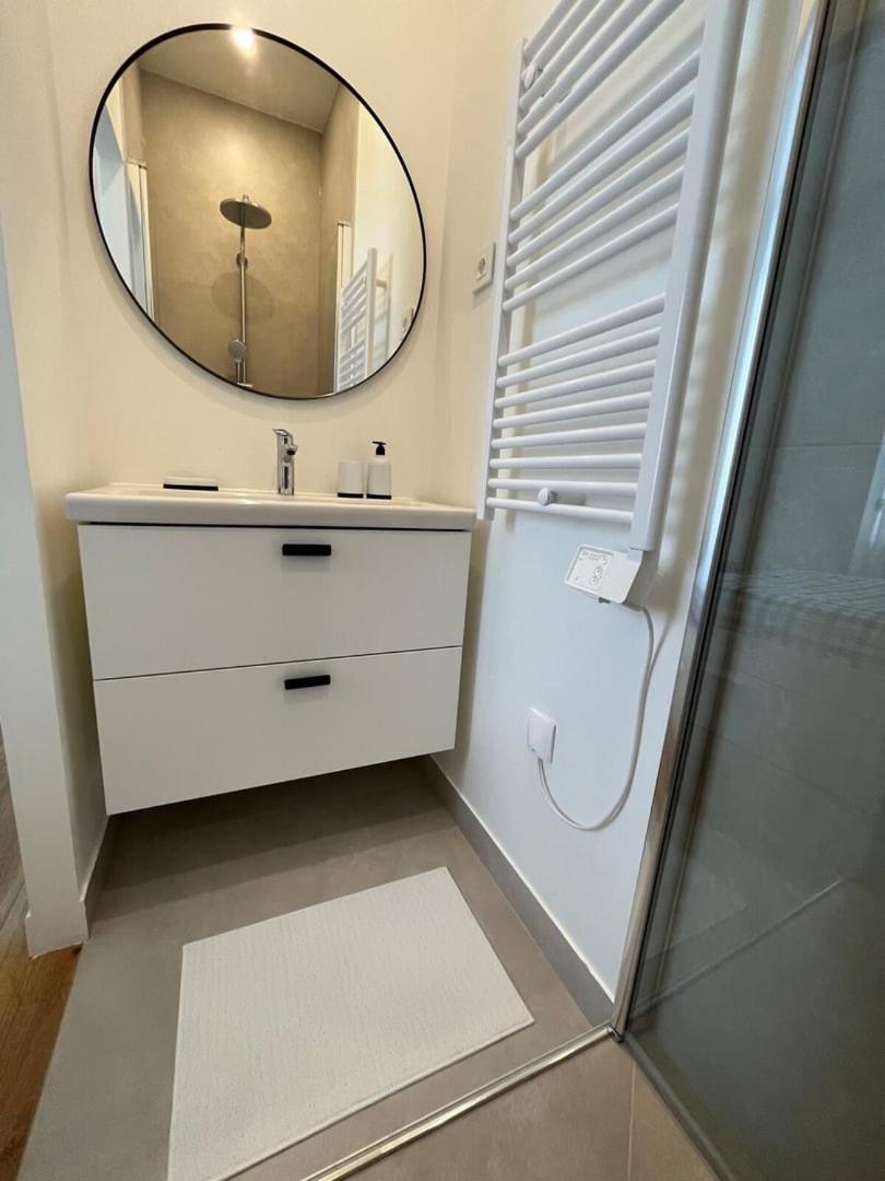 Appartement Cosy A 1 Min De Paris Шарантон-ле-Пон Экстерьер фото